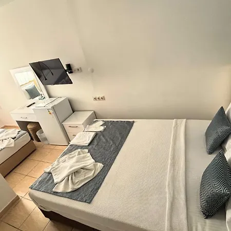 Moonbow Ξενοδοχείο