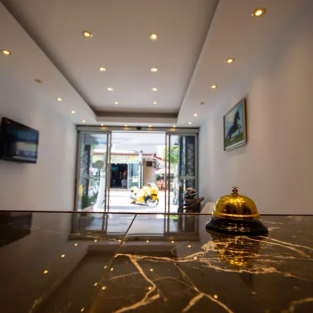 Ξενοδοχείο Moonbow