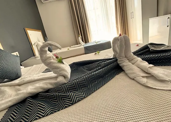 Moonbow ألانيا