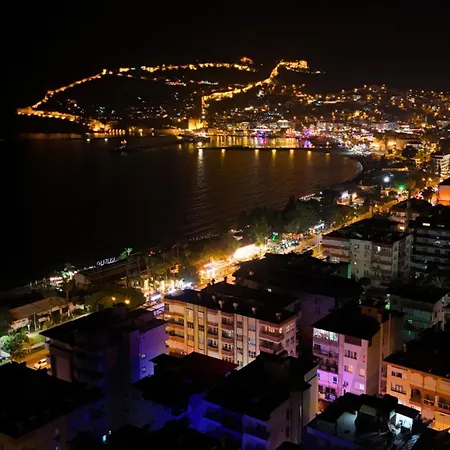 Moonbow Hotell 3*