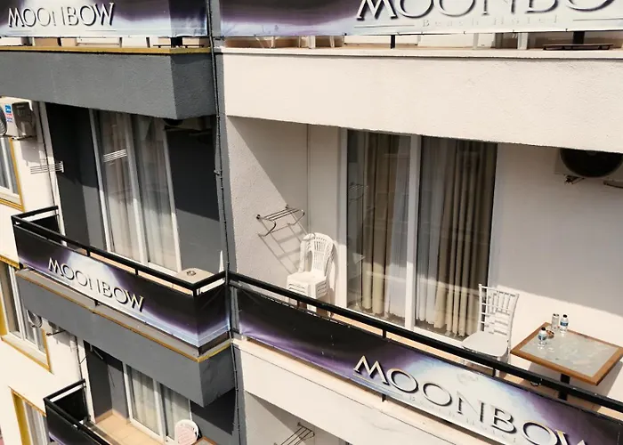 ホテル Moonbow アランヤ