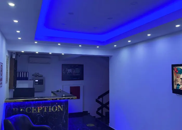 ホテル Moonbow 3*