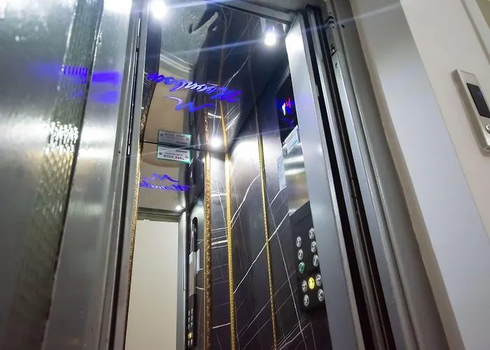 ホテル Moonbow 3*