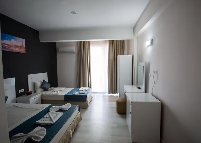 ホテル Moonbow 3*