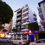 Moonbow Hotel