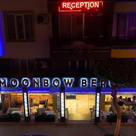 Moonbow Hotell 3*