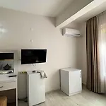 Moonbow Hotel 3*