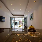 Hotel Moonbow
